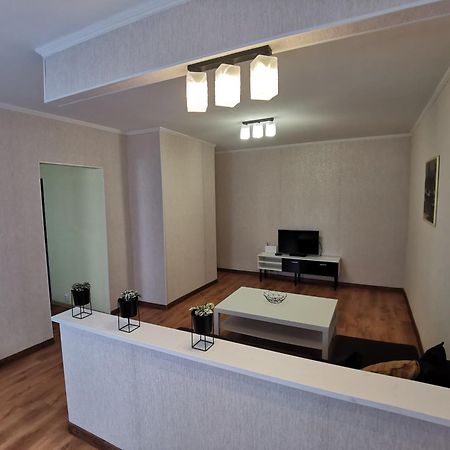 Piladzi Apartamento Liepāja Exterior foto